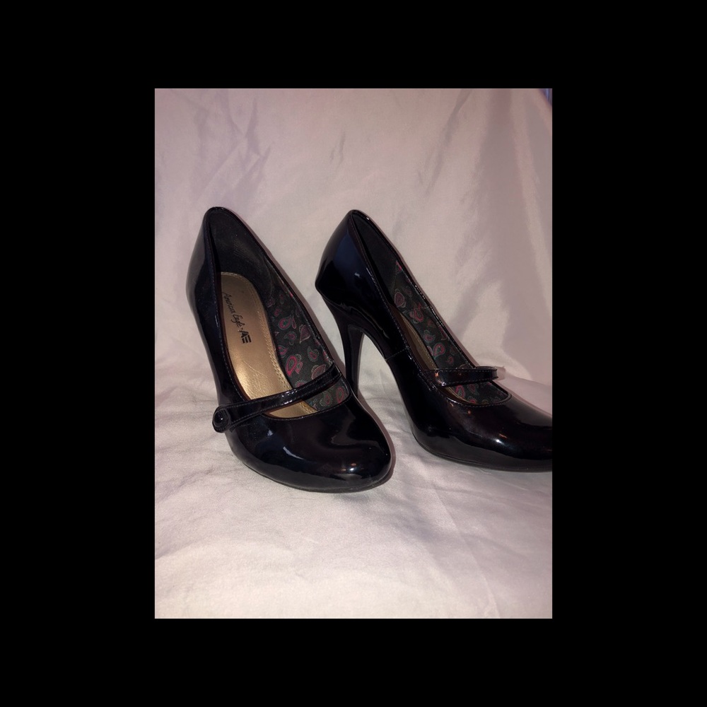 American Eagle Heels
